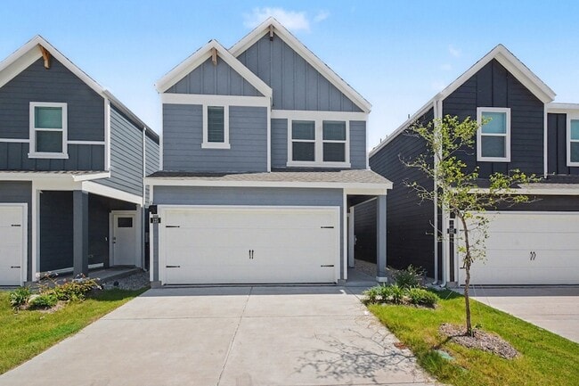 Building Photo - 125 Arbor Dr