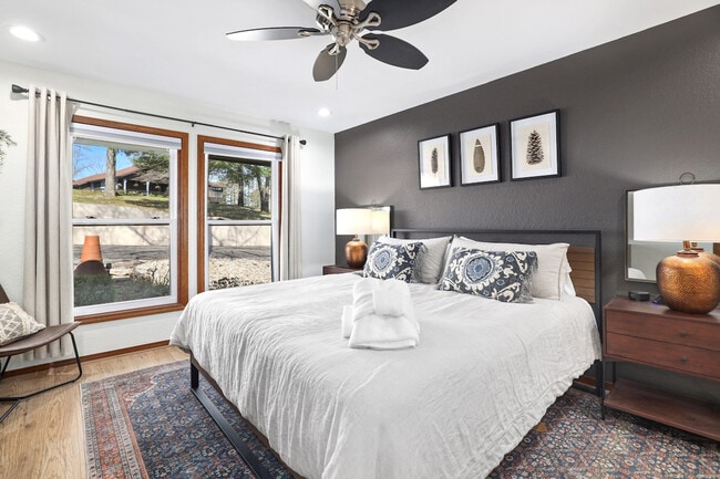 Photo - 15 Baywater Ln Unit ID1221842P