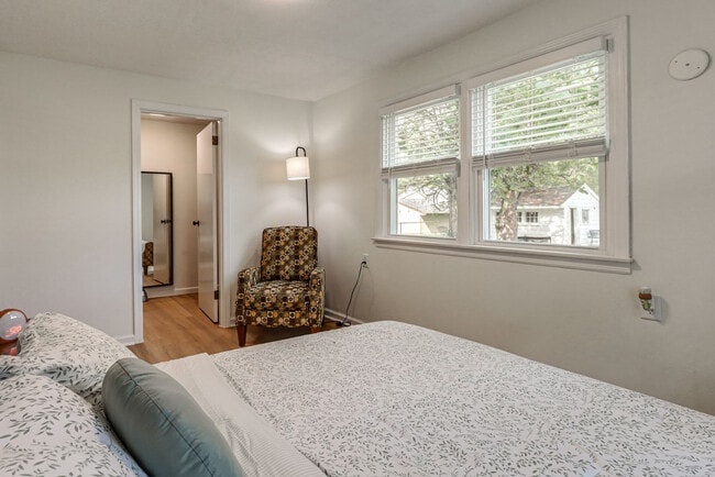 Photo - 1532 Hanes Rd Unit SI ID1609157P