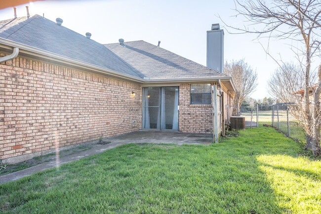 Photo - 362 S Stewart Ave