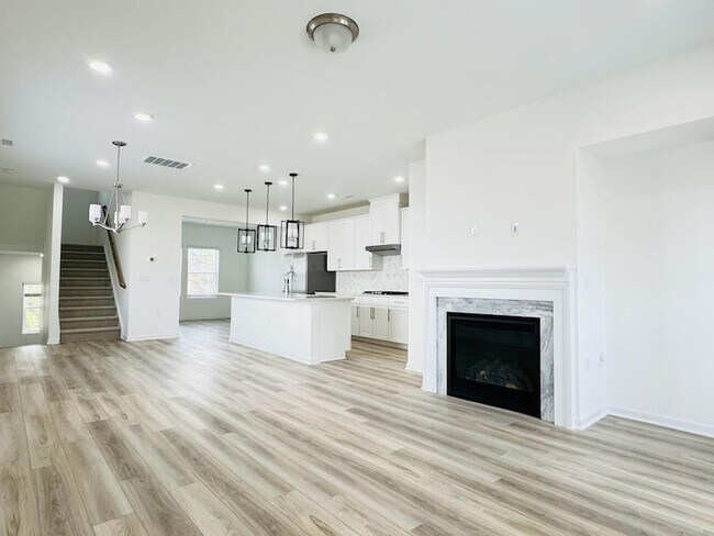 Photo - 428 Sustainable Wy