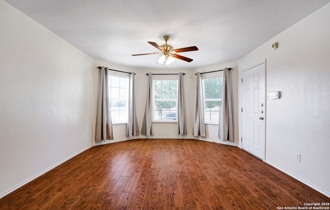 Photo - 10603 N Shaenridge