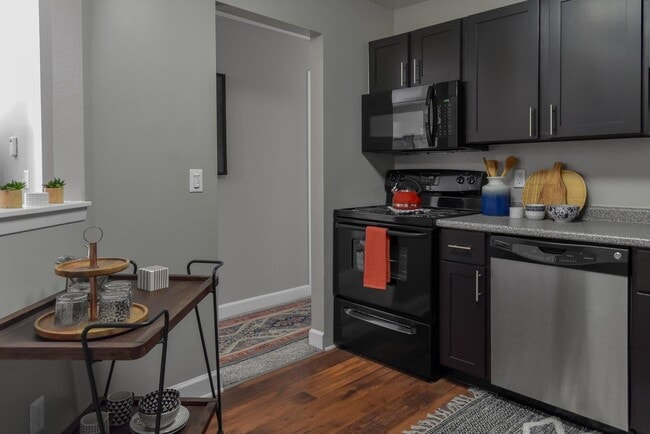 Photo - Pointe at Saint Joseph Apartment Homes