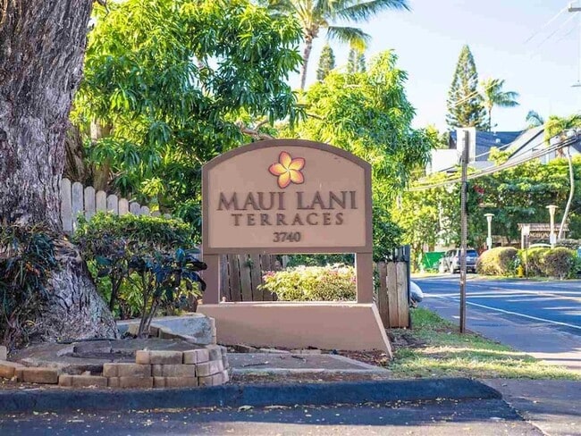 Building Photo - 3740 Lower Honoapiilani Rd Unit F205