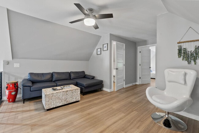 Photo - 52 Florida Ave Unit ID1281963P