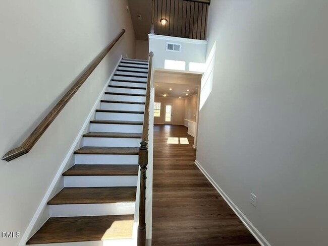 Photo - 2008 English Saddle Ln