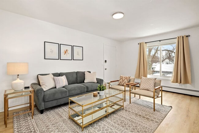 Building Photo - 22 2nd St Unit ID1032319P