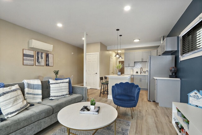 Building Photo - 1009 Front St Unit ID1366949P