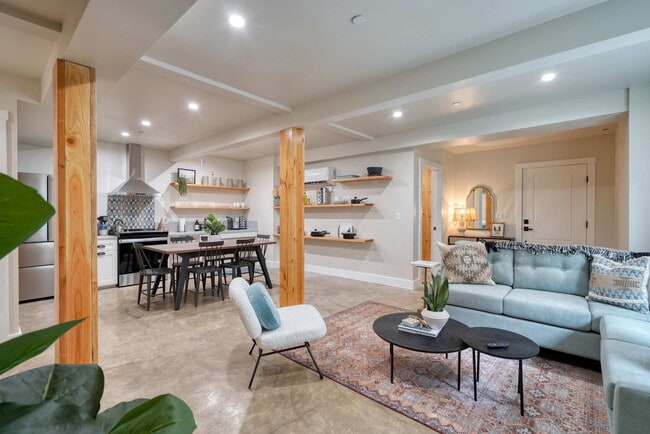 Photo - 4065 N Mississippi Ave Unit ID1309852P