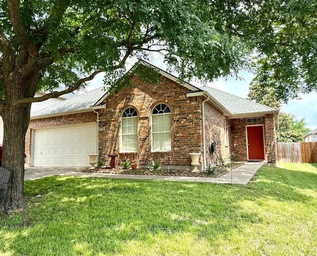 Building Photo - 9724 Windburn Dr