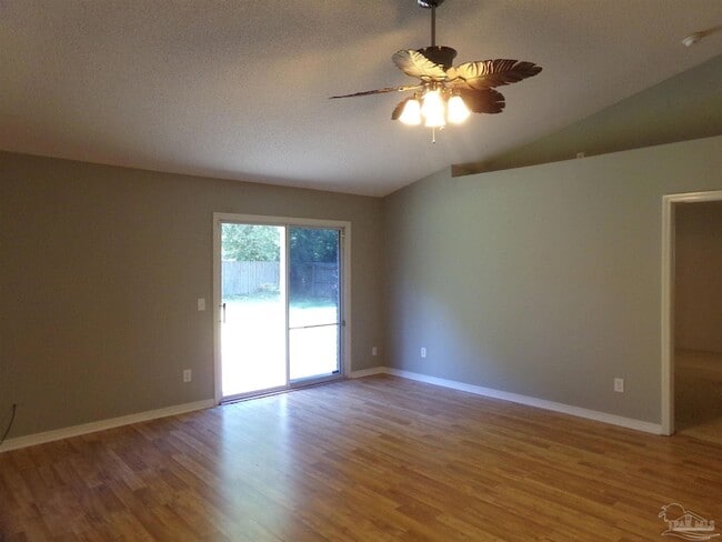 Photo - 8454 Ferlon Ave