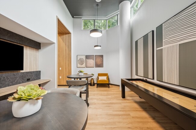 Photo - Sofi 55 Hundred