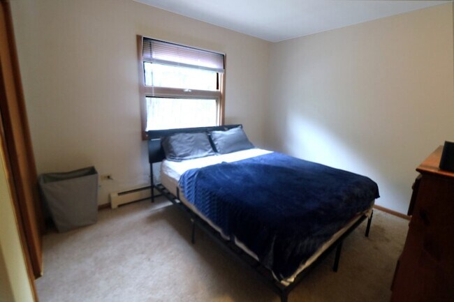 Photo - 220 Griffing Ave