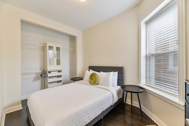 Photo - 1351 N Lawndale Ave Unit SI ID1265099P