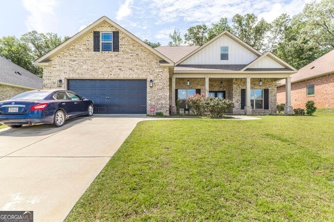 Building Photo - 306 Rustic Live Oak Trl