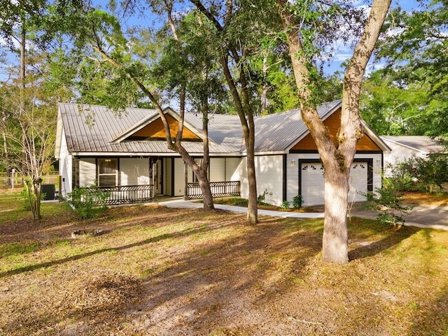 Photo - 71 Eventide Ln