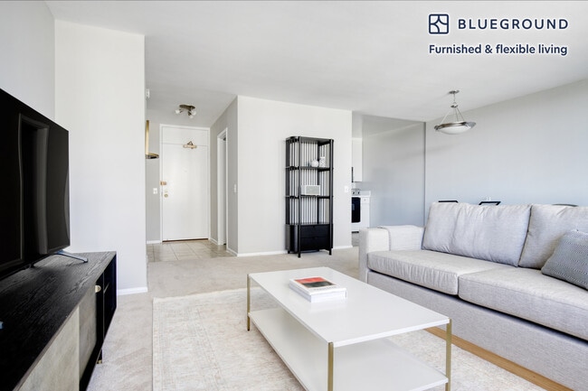 Photo - 3450 N Lake Shore Dr Unit FL9-ID403