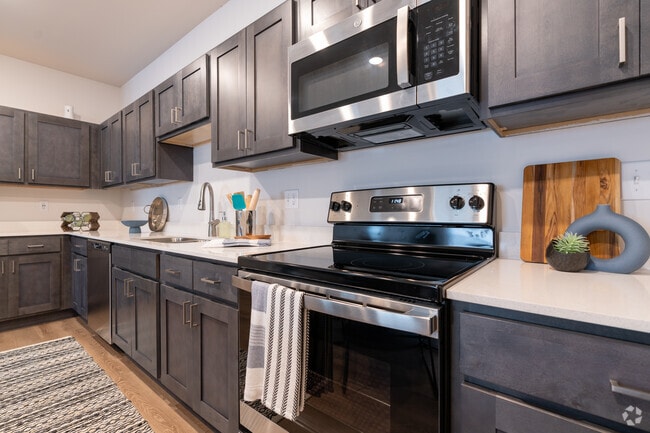 2BR, 2BA - 1098SF - The Joule