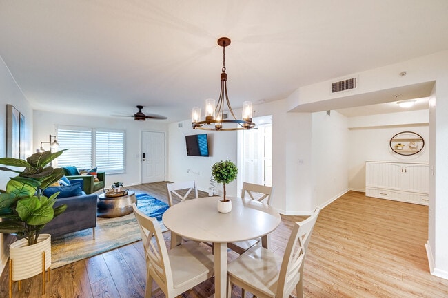 Photo - 4940 Cougar Ct S Unit SI FL1-ID1545947P