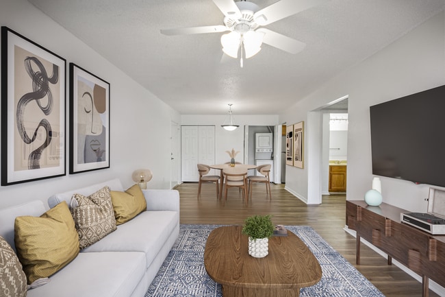 Photo - Lakeland Landing Apartments