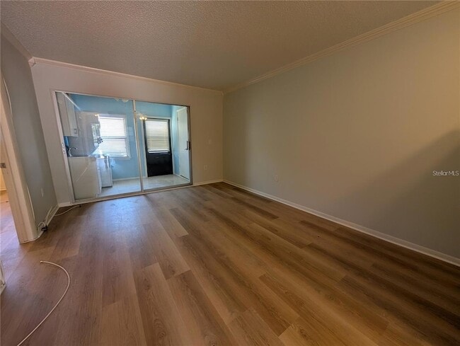Photo - 13850 Oakwood Ln