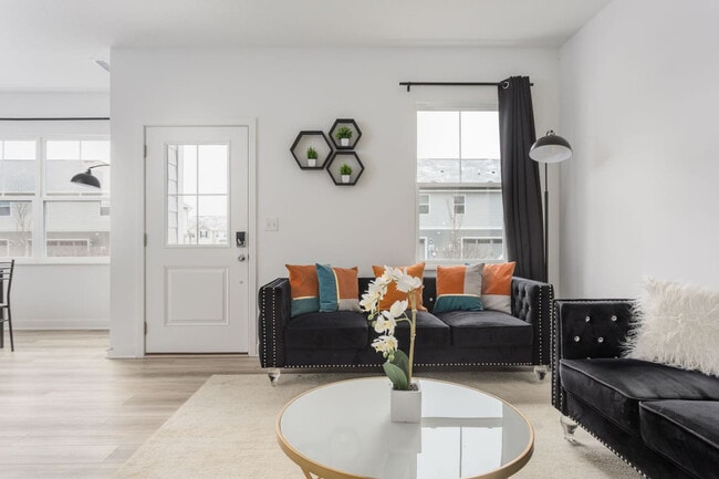 Photo - 17355 Wellburn Dr Unit ID1373721P