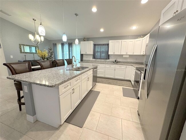 Photo - 5153 Bayley St