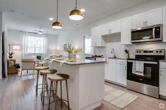 2BR, 2BA - 1108SF - Spectra Parks