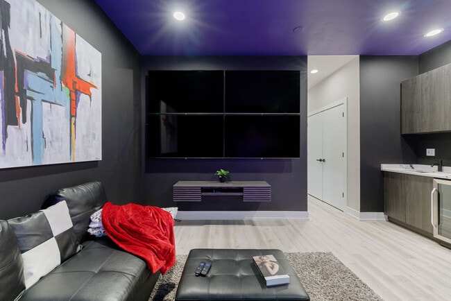 Photo - 2019 N Bingham St Unit ID1244901P