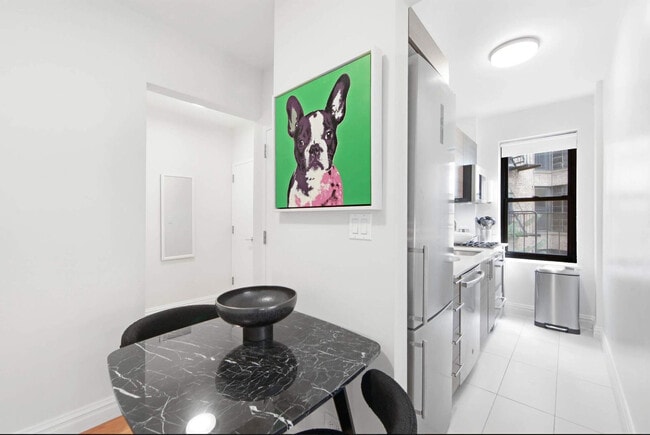 Photo - 10 Downing St Unit ID1356852P