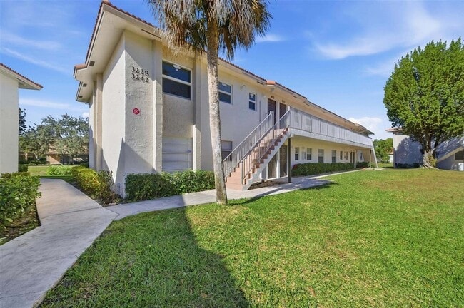 Photo - 3228 Coral Ridge Dr Unit 3228