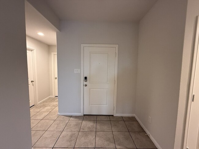 Photo - 10530 Ft Cibolo Trl