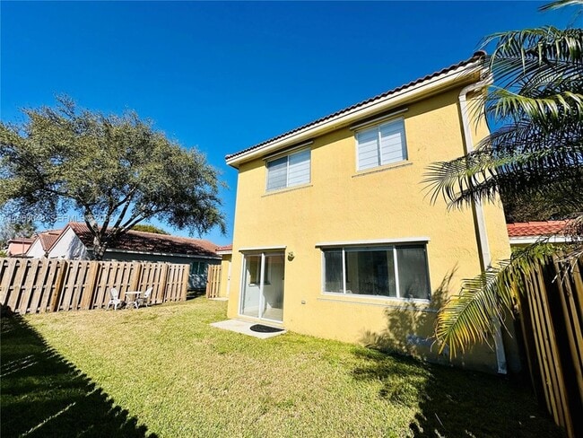 Photo - 16534 SW 97th Terrace