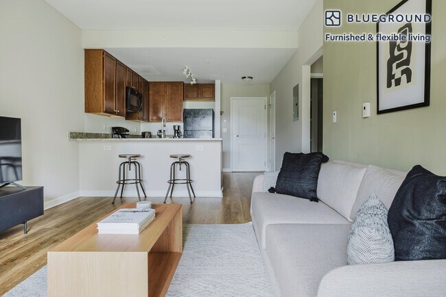 Photo - 11351 Woodglen Dr Unit SI FL4-ID628