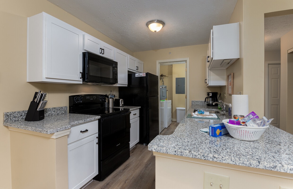 Floor Plan - Premium Furnished 2 Bedroom (Pets Allowed)