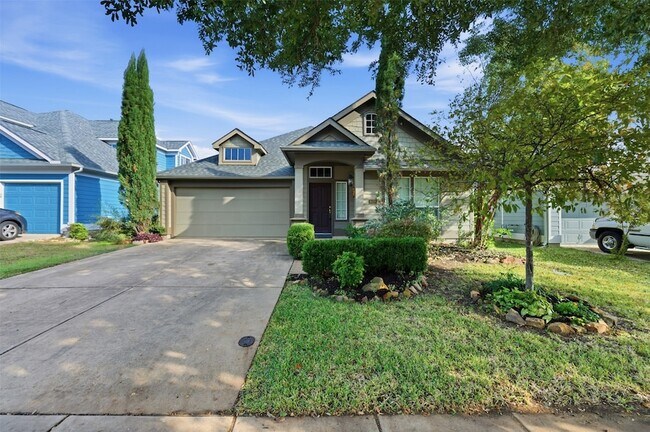 Building Photo - 9028 Manana St