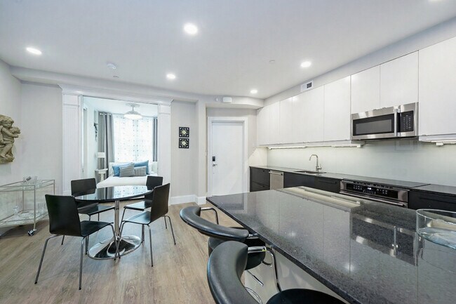 Photo - 1525 Corcoran St NW Unit SI ID1631304P