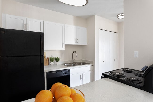 Photo - Ascent at Autumn Glen