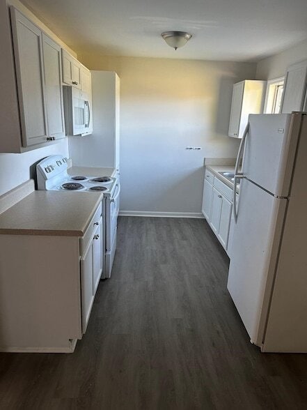 Photo - 3622 S Lakewood Dr