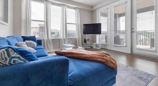 Photo - 12800 Corporate Hill Dr Unit SI ID1490322P