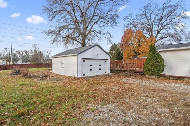 Photo - 2709 Kilbourne Ave