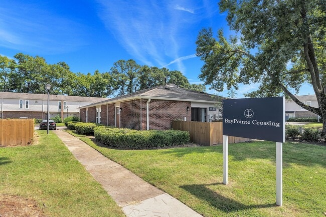 Photo - BayPointe Crossing