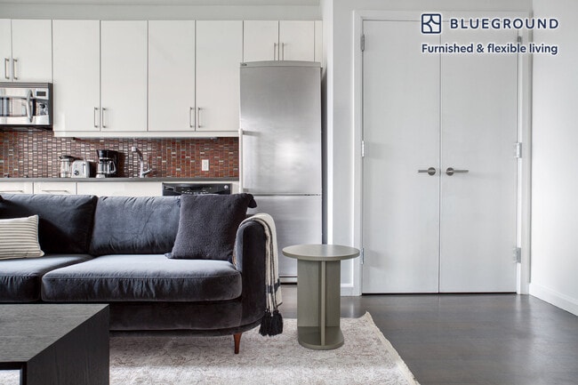 Photo - 830 8th Ave Unit SI FL7-ID651