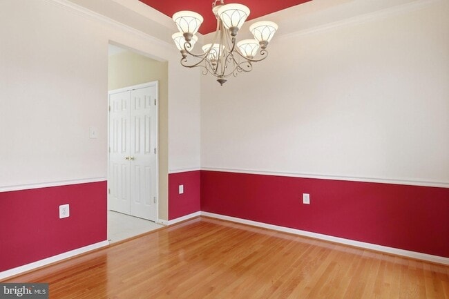 Photo - 341 Bullskin St
