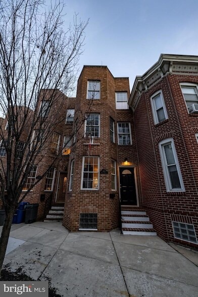 Photo - 1119 Race St