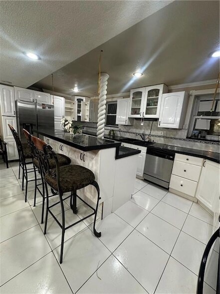 Photo - 2198 Canarsie Rd