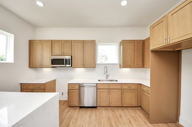 Photo - 5903 Urban Pnes St