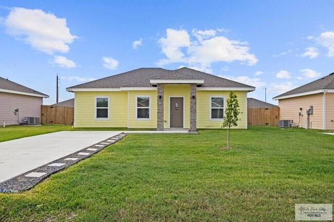 Building Photo - 426 Arroyo Ln