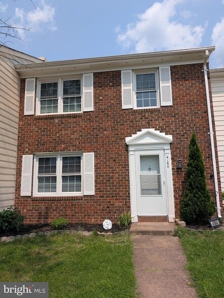 Building Photo - 4164 Hamlin Ct
