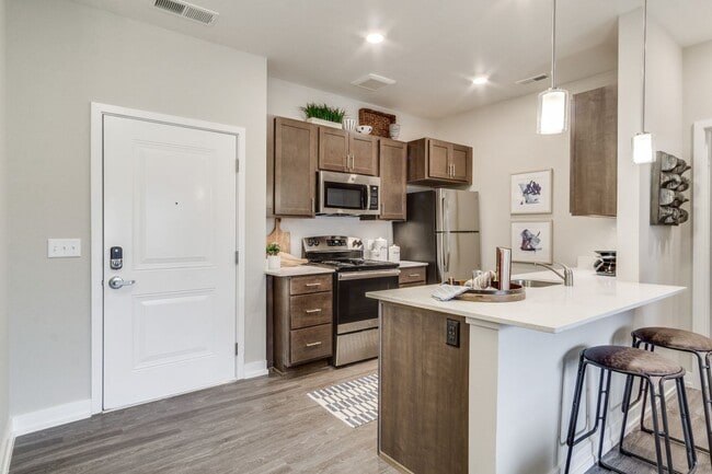Kitchen (Cedar) - Village Place Apartments